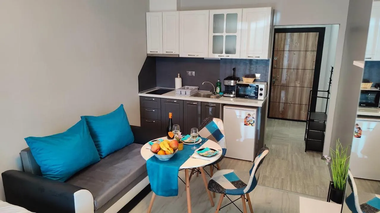 Bayview Family Garden Studio A1 Бургас 0*,  Болгария